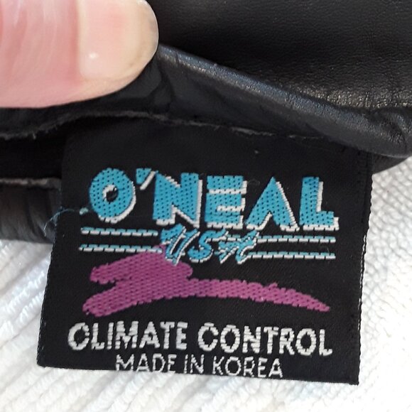 Insulated Leather Zip Gauntlet Black/Gray Motorcycle Riding Gloves w/red trim - Picture 9 of 10